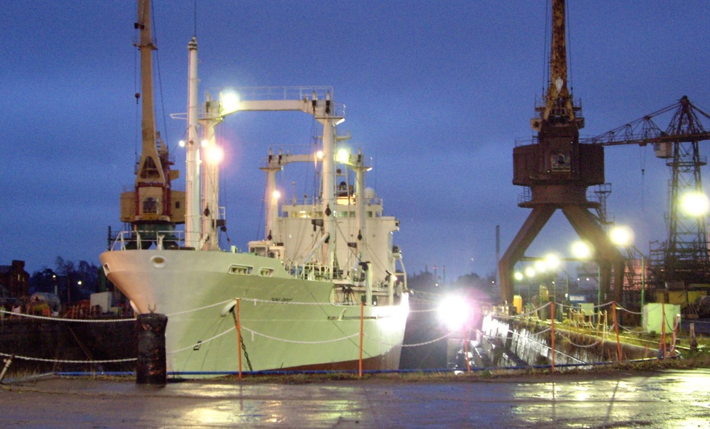 Breezant Marine dry dock