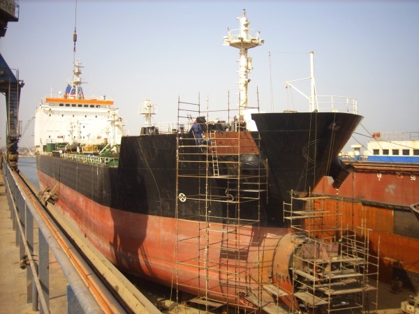 Breezant Marine drydocking